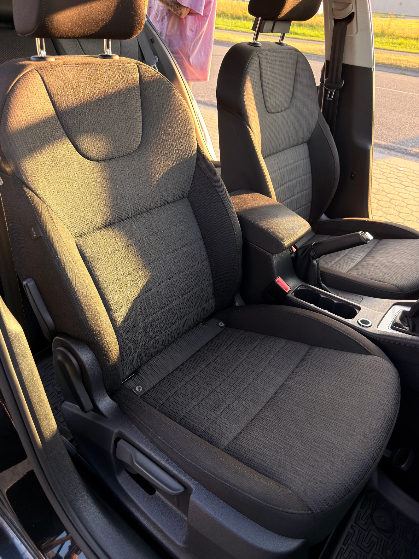 Full interieur stofzuigen